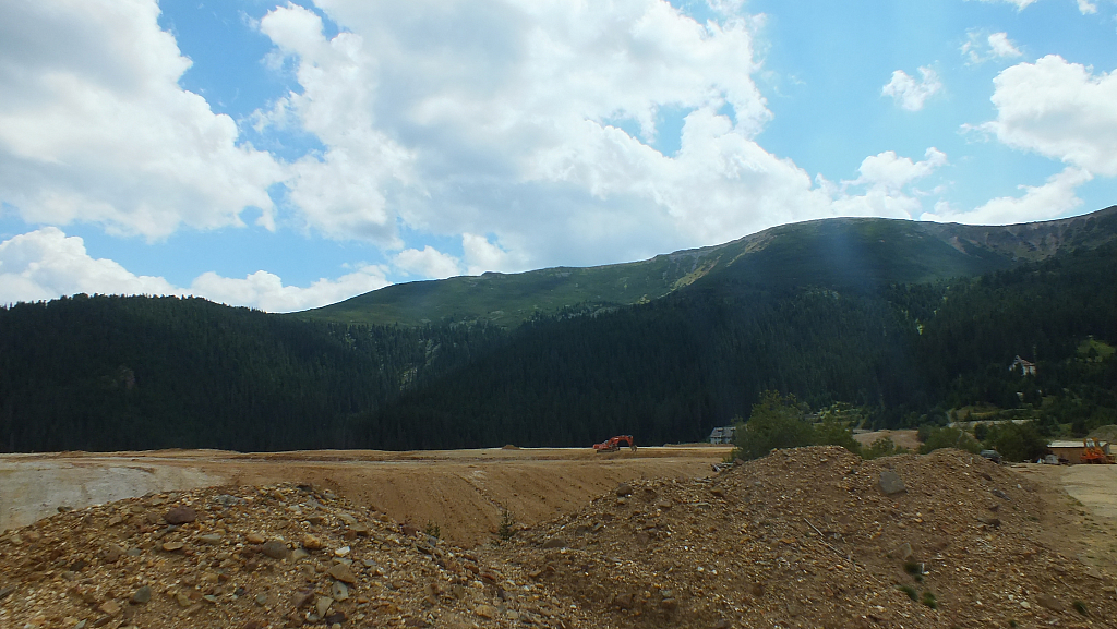 © R.Thiel
11.08.2012 13:26:10
Munții Călimani (11.08.2012)
Rumänien 2012
Rumänienfotos