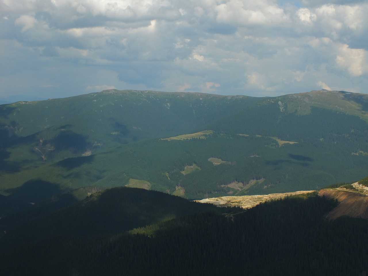 © R.Thiel
11.08.2012 15:32:14
Munții Călimani (11.08.2012)
Rumänien 2012
Rumänienfotos