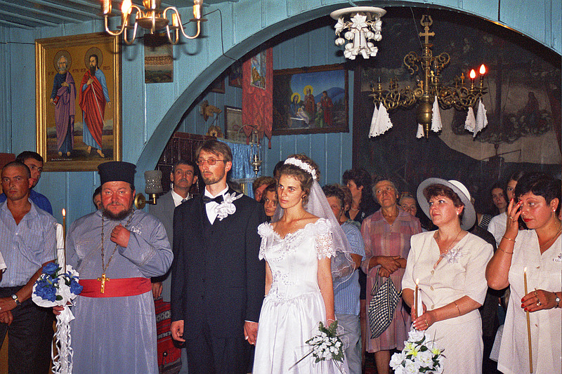 © <a href='http://rtol.de' title='Dynamische Webseiten mit (X)HTML, PHP, MySQL und CSS für Ihren Internet-Auftritt' target='_blank'>Thiel-IT</a>
Orthodoxe Hochzeit
August 2002
Rumänienfotos