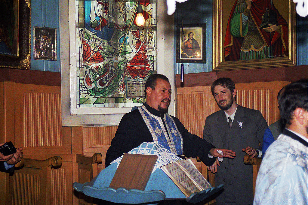 &copy; <a href='http://rtol.de' title='Dynamische Webseiten mit (X)HTML, PHP, MySQL und CSS für Ihren Internet-Auftritt' target='_blank'>Thiel-IT</a>
Orthodoxe Hochzeit
August 2002
Rumänienfotos