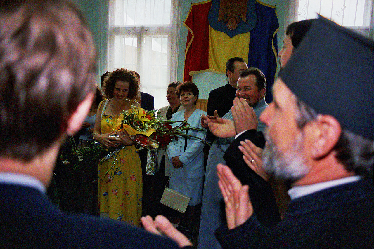 © <a href='http://rtol.de' title='Dynamische Webseiten mit (X)HTML, PHP, MySQL und CSS für Ihren Internet-Auftritt' target='_blank'>Thiel-IT</a>
Orthodoxe Hochzeit
August 2002
Rumänienfotos