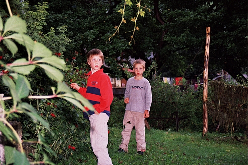 © R.Thiel
Die Kinder
August 2002
Rumänienfotos