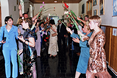 © R.Thiel
Standesamt (Primărie/Rathaus)
Hochzeit in Sinaia/Buşteni/Bucegi
Rumänienfotos