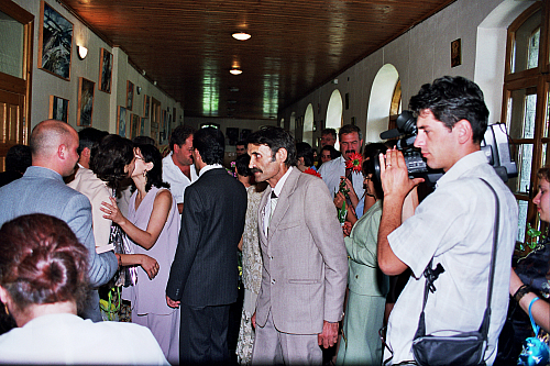 © R.Thiel
Standesamt (Primărie/Rathaus)
Hochzeit in Sinaia/Buşteni/Bucegi
Rumänienfotos