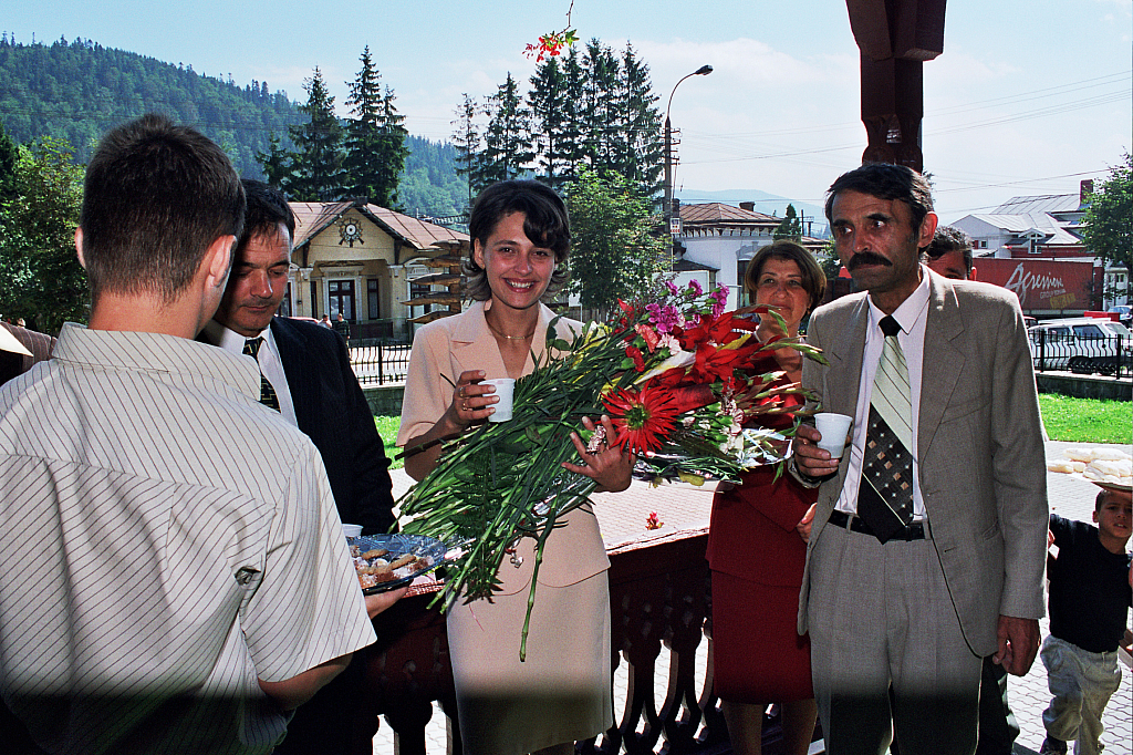 © R.Thiel
Standesamt (Primărie/Rathaus)
Hochzeit in Sinaia/Buşteni/Bucegi
Rumänienfotos