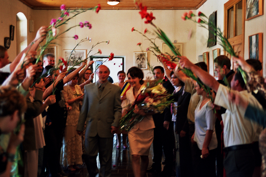 © R.Thiel
Standesamt (Primărie/Rathaus)
Hochzeit in Sinaia/Buşteni/Bucegi
Rumänienfotos