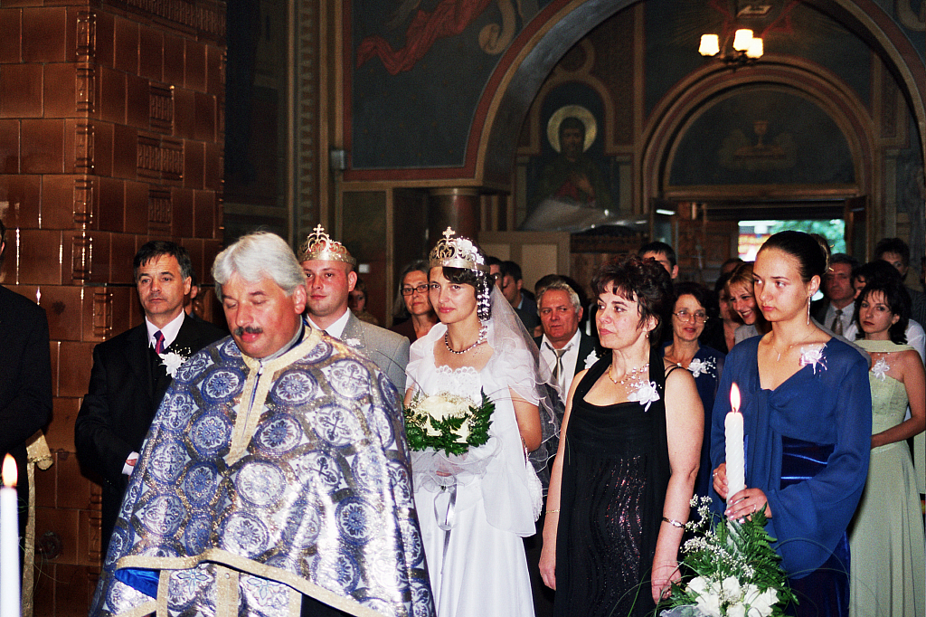© R.Thiel
Kirche (Biserica)
Hochzeit in Sinaia/Buşteni/Bucegi
Rumänienfotos