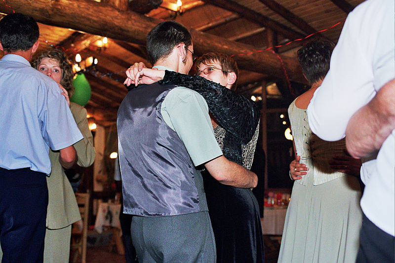 © R.Thiel
Party in der Cabana
Hochzeit in Sinaia/Buşteni/Bucegi
Rumänienfotos
